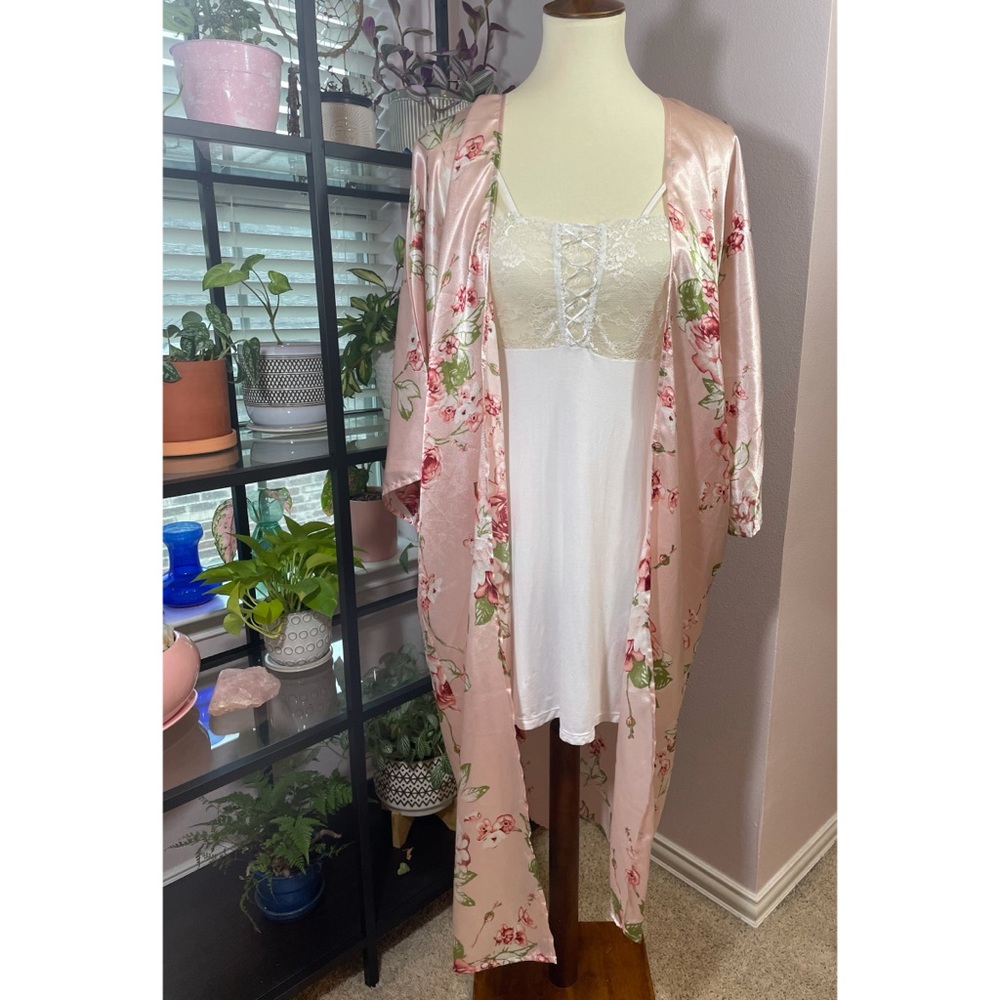 MIXIT Floral Lounge Kimono / Lingerie Robe